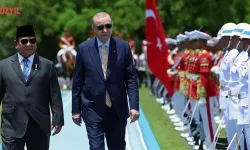 Erdoğan, Cumhur Başkanı Subianto Tarafından  Karşılandı.