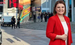 İzmit Belediyesi'nde Başkan Hürriyet Dahil 20 Şüpheli Tutuklandı