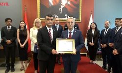 Mersin Baro Başkanı Özdemir Mazbatasını Aldı