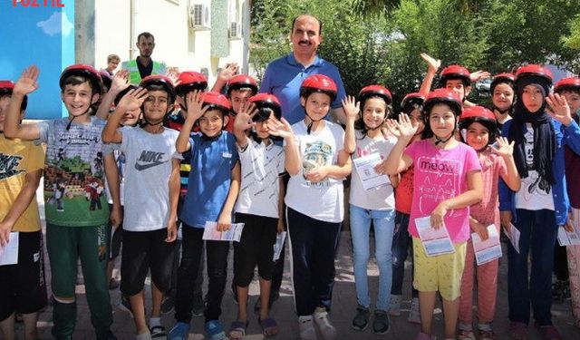 Konya'da “Güle Oynaya Camiye Gel” Projesi