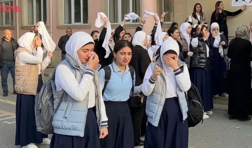 Azerbaycan’da Okullarda Başörtüsü Tartışması