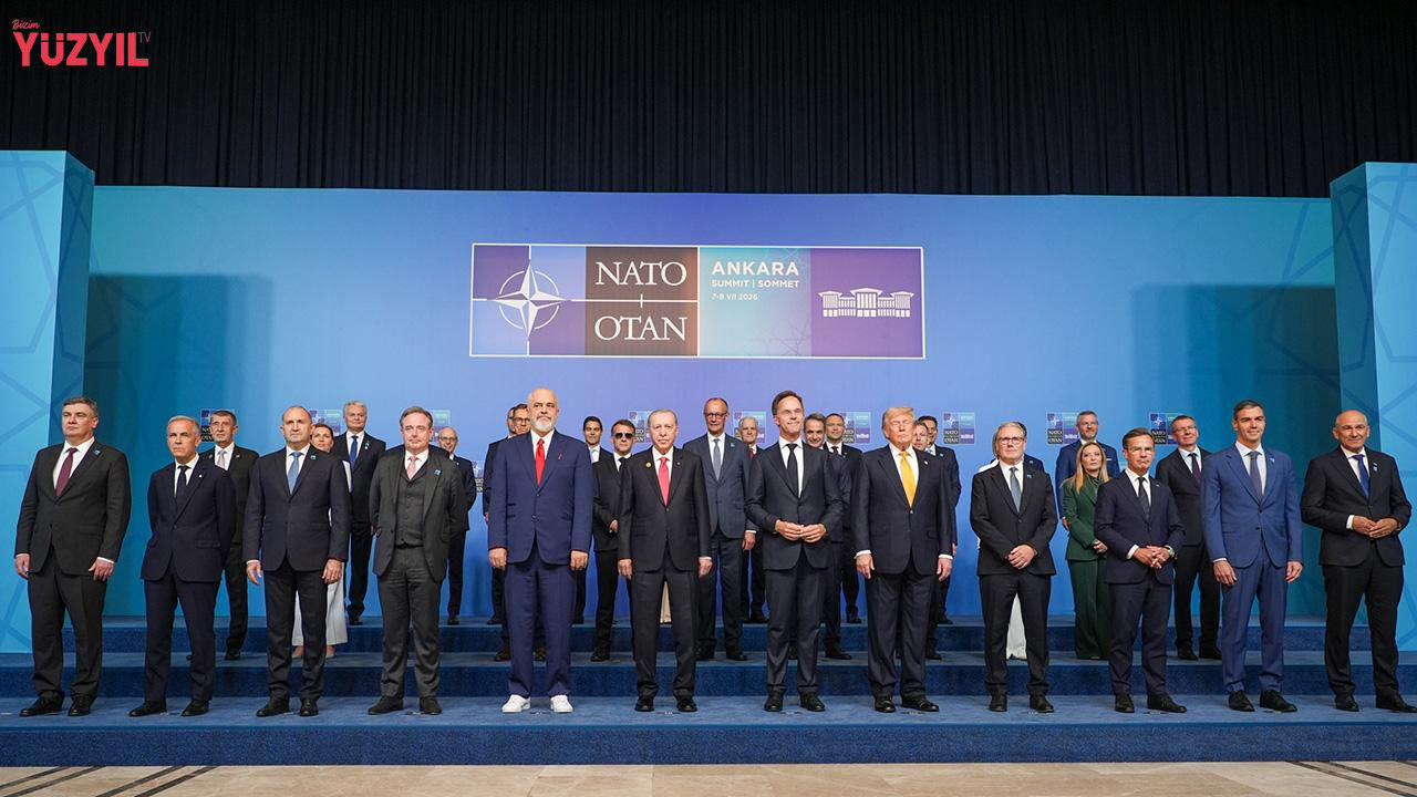 Nato Aile Fotografi Aa 2474773